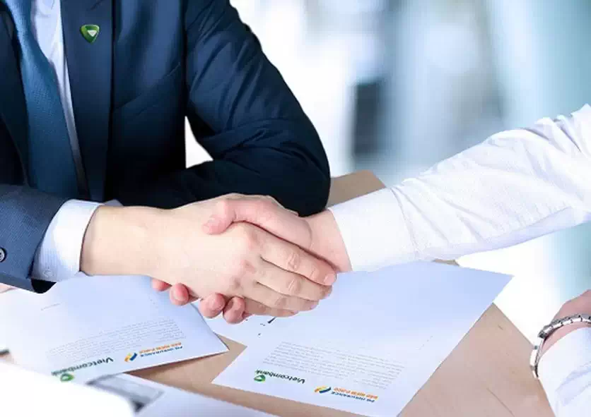 Diễm Uyên - HUPHAVET - Đồng hành cùng người chăn nuôi